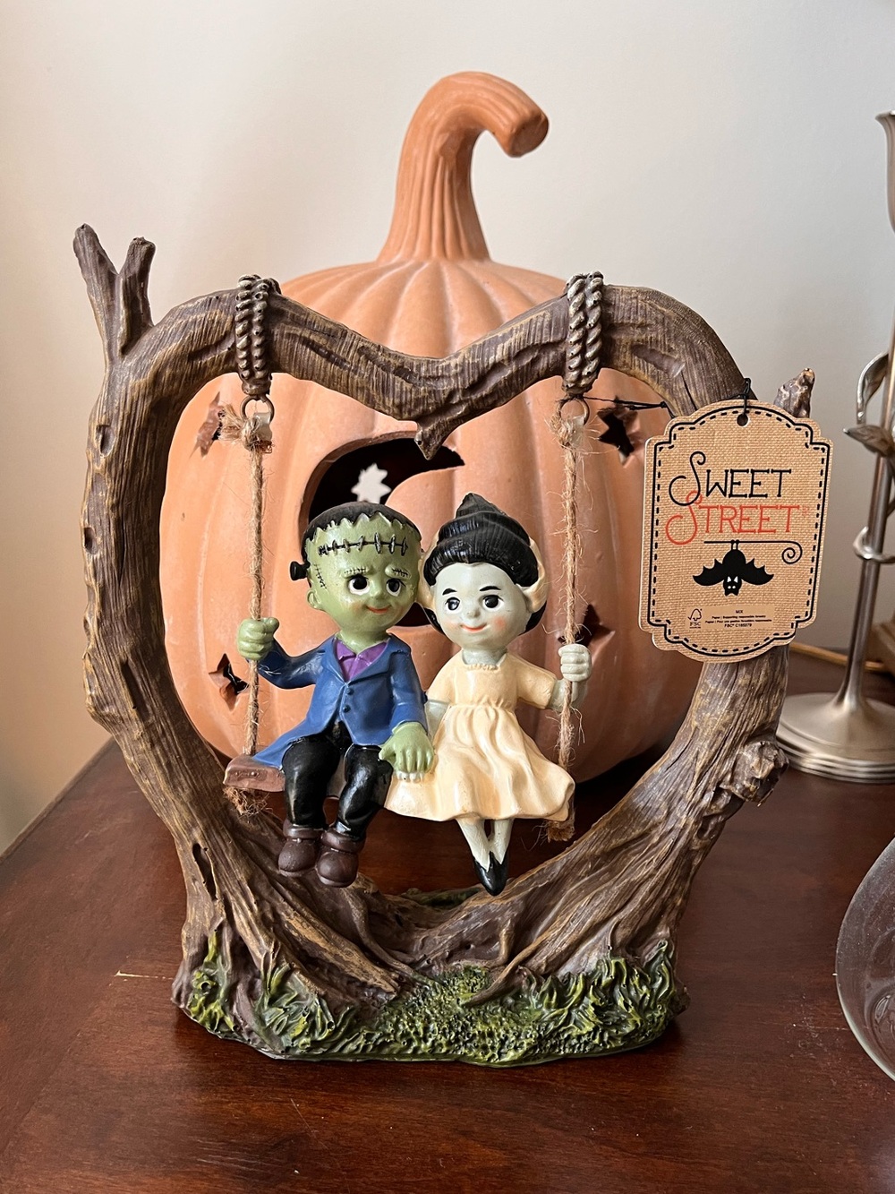 Halloween Frankenstein & Bride Couple on Swing Figurines Tabletop Decor 🕸️🖤